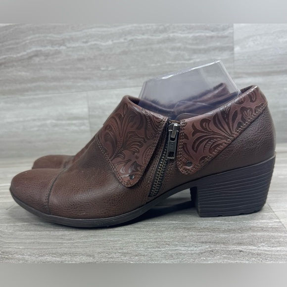 b.o.c. Rosamela Faux Leather Ankle Booties Womens Size 11 - Picture 10 of 10